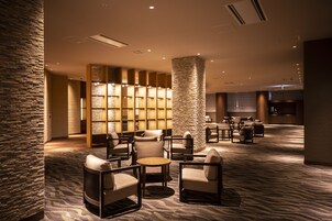 ロビーラウンジ