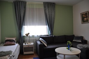 Télévision à écran plat