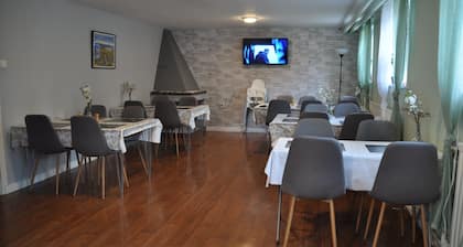 Roddaren Vandrarhem - Hostel