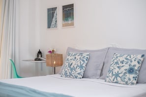 Suite Villa | Premium bedding, pillowtop beds, desk, laptop workspace - Villa Bella Ferradura (Búzios)