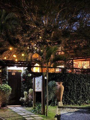 住宿正面