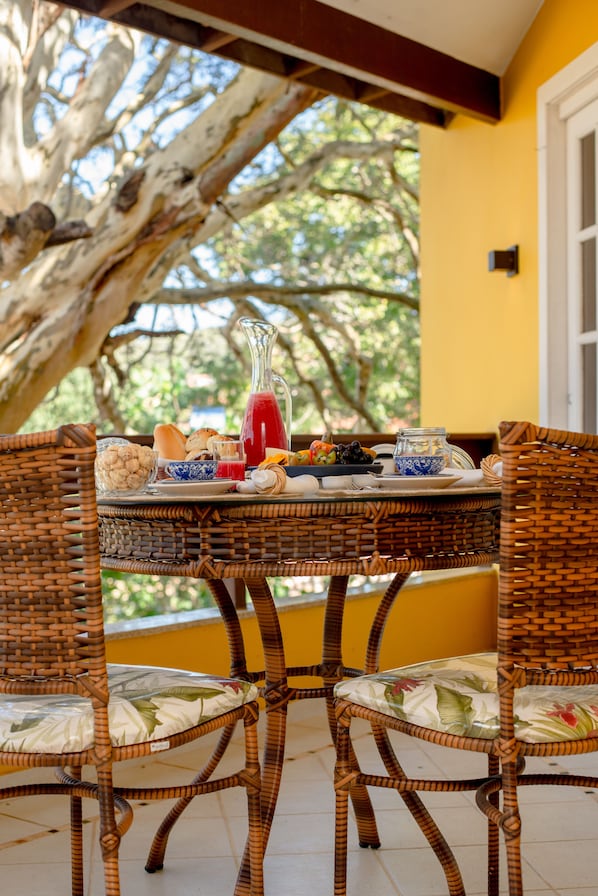 Suite Villa Master | Premium bedding, pillowtop beds, desk, laptop workspace - Villa Bella Ferradura (Búzios)