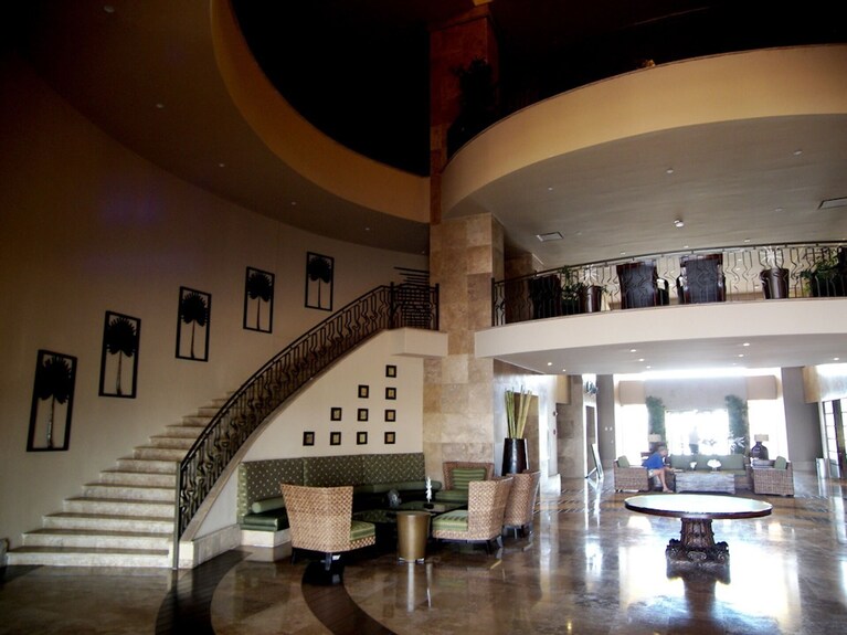 Beautiful Contemporary Style Las Palomas Hotel Condo - Oceanfront - 푸에르토 페나스코