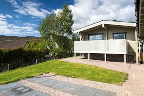 Cottage | Property grounds