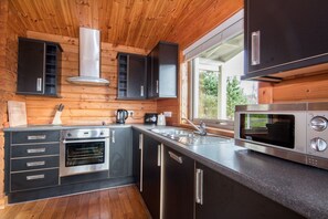 Cottage | Private kitchen - Carn Eilrig (Aviemore)