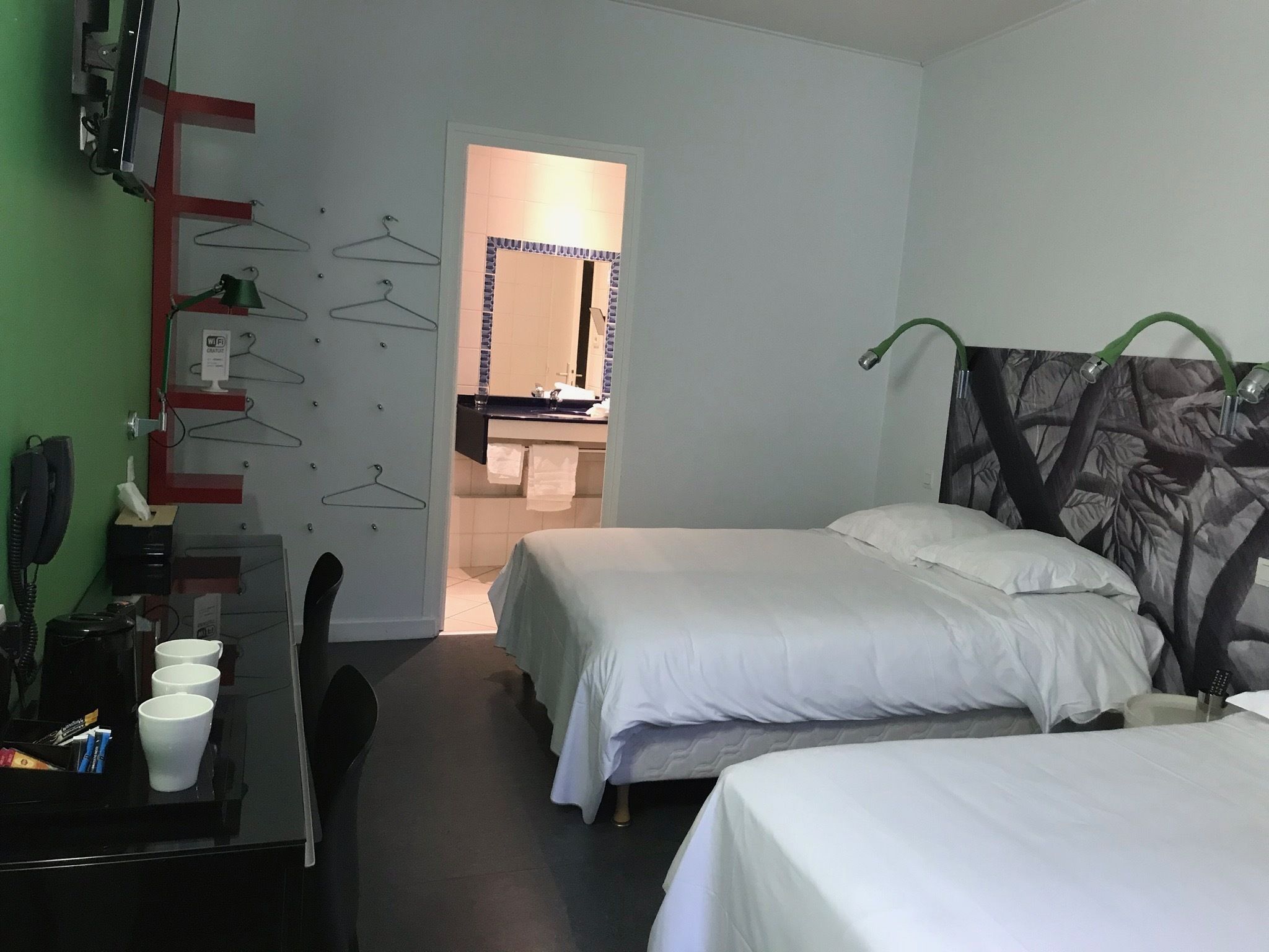 room chic twin all comfort (2 double beds, sink, shower and wc, courtesy tray, hair dryer) | premium bedding, individually decorated, individually furnished, desk