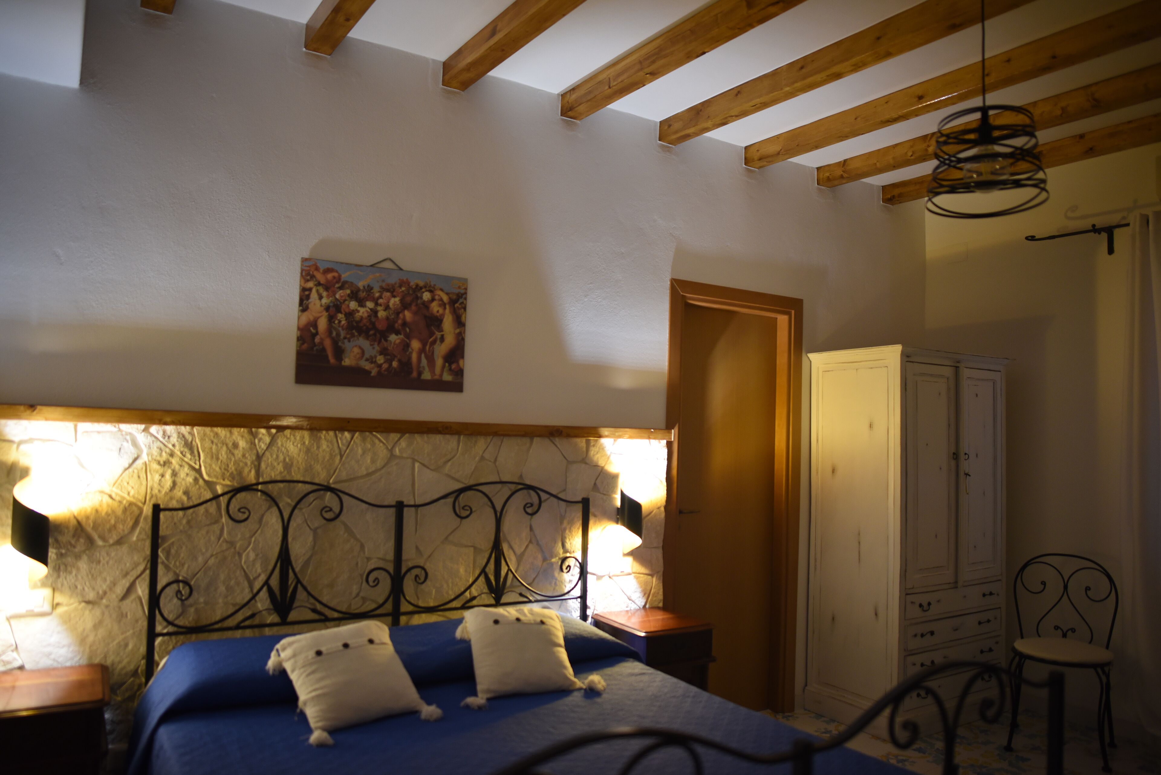 Tremannsrom – classic, hageutsikt | 1 soverom, sengetøy av topp kvalitet, minibar og safe på rommet