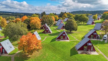 Cortinas blackout, sistema de insonorización y ropa de cama 