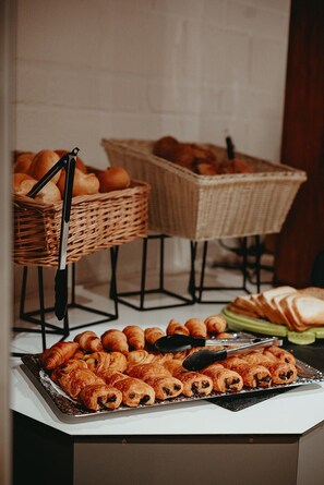 Petit déjeuner buffet