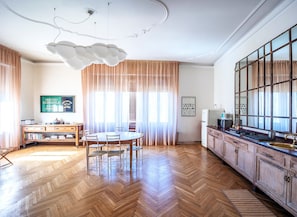 Superior Apartment, 2 Bedrooms | Private kitchen