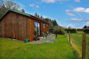 Property grounds - An Sealladh (Munlochy)