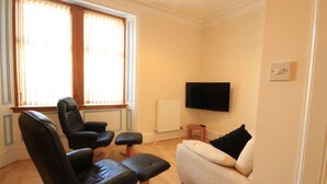Living area - Ashley House (Inverness)