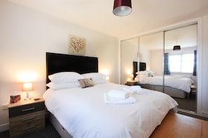 2 bedrooms, iron/ironing board, WiFi, bed sheets