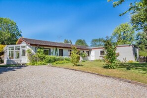 Property grounds - Balorrin (Muir of Ord)