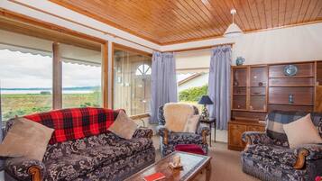 TV màn hình phẳng