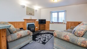 Cottage | 1 bedroom, iron/ironing board, WiFi (free), alarm clocks - Fairfield Lane Apartment (Inverness)