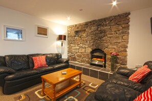 Living area - Otterburn 1 (Gairloch)