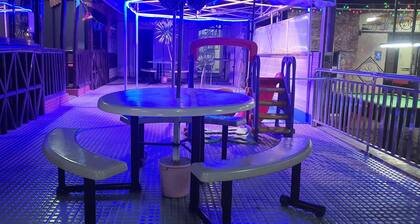 Cool Martin Resort Hotel