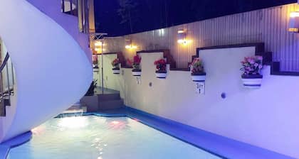 Cool Martin Resort Hotel