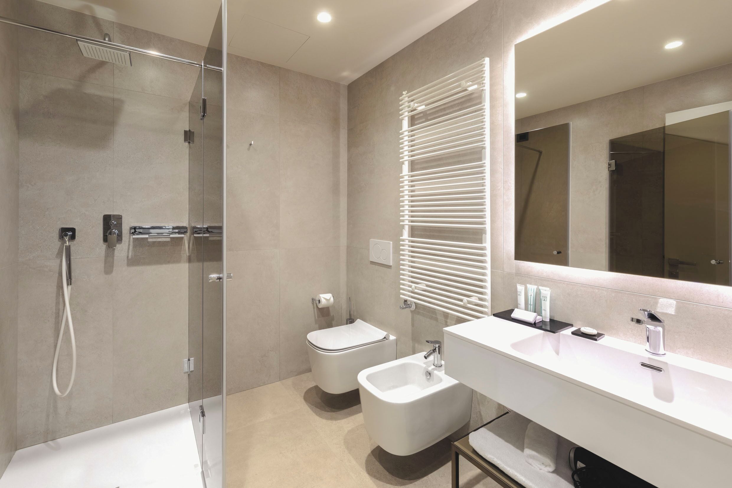 junior suite | 1 bedroom, in-room safe, desk, blackout curtains