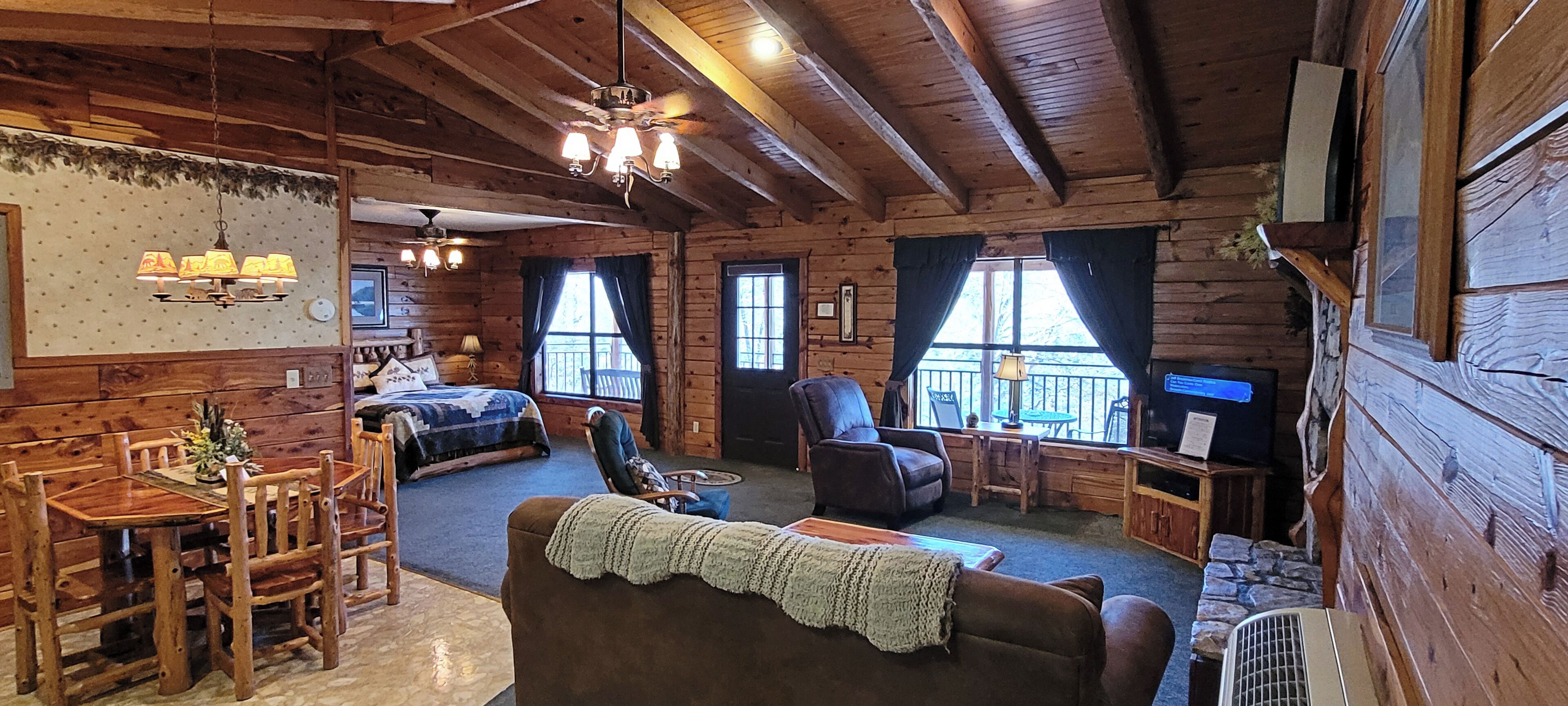 Smart TV, fireplace, DVD player