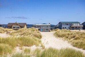 Exterior - Ocean Front House Sits Right on a Sandy Beach! (Waldport)