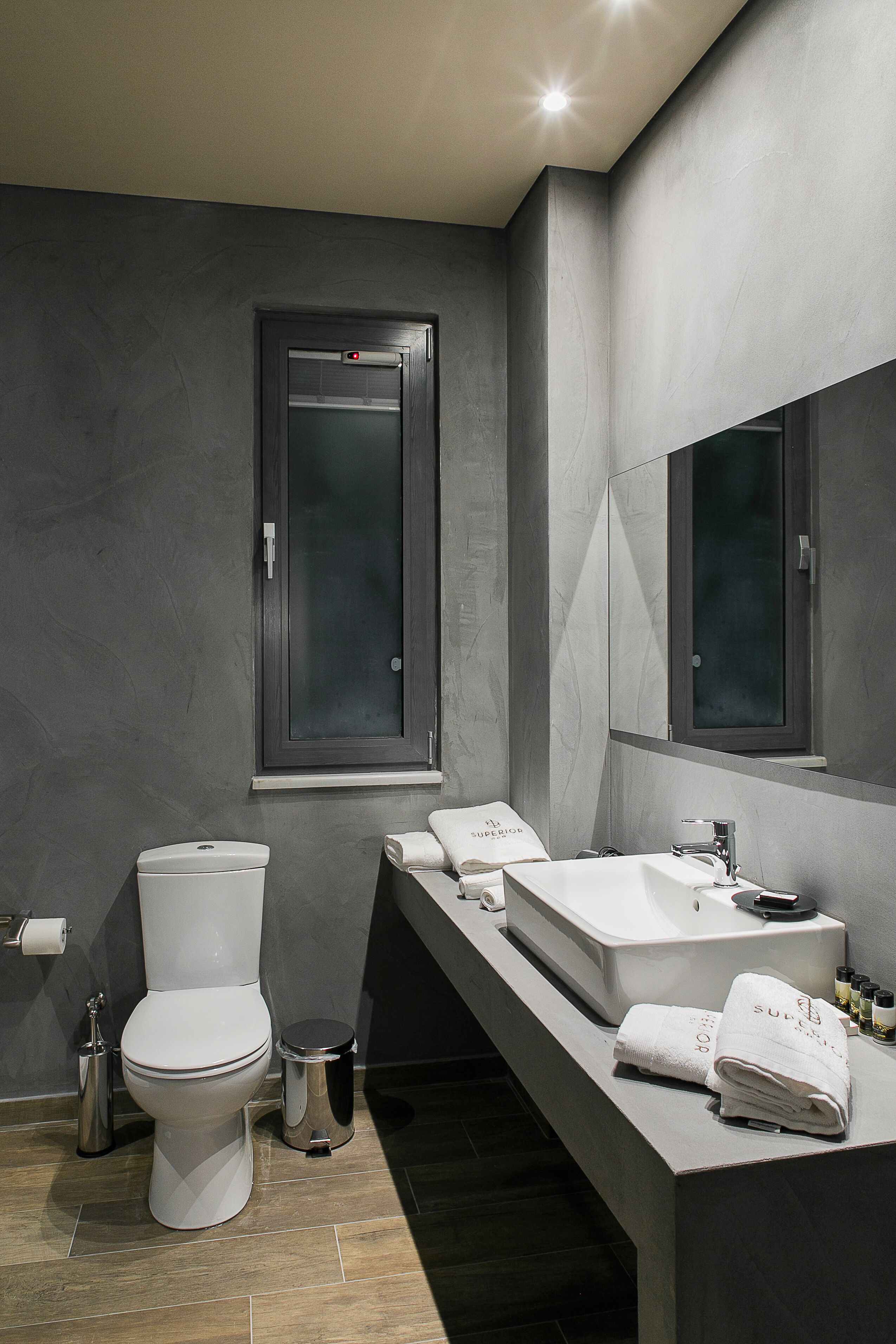 junior suite | bathroom | shower, rainfall showerhead, free toiletries, hair dryer