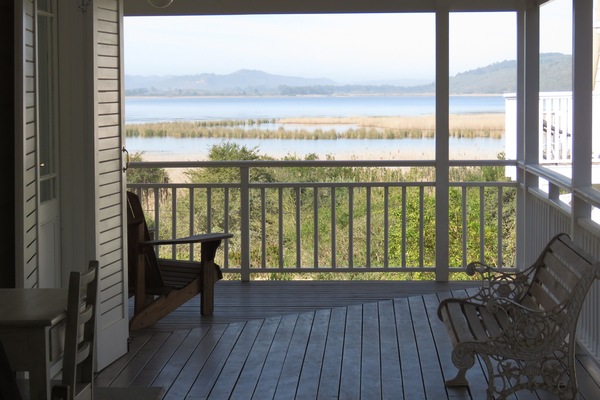 Twin Room (Vintage) | Balcony view