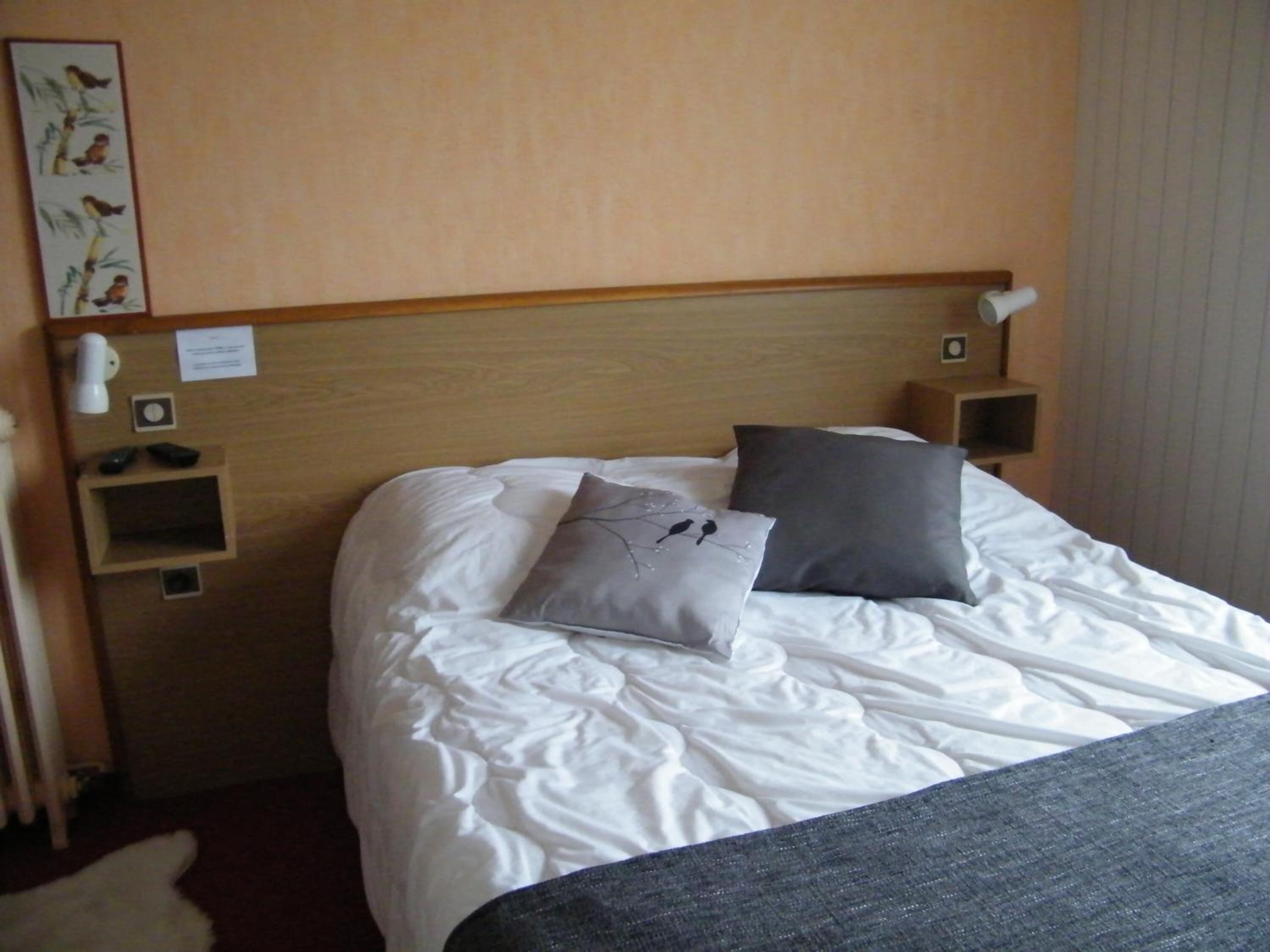 individually decorated, individually furnished, desk, blackout curtains