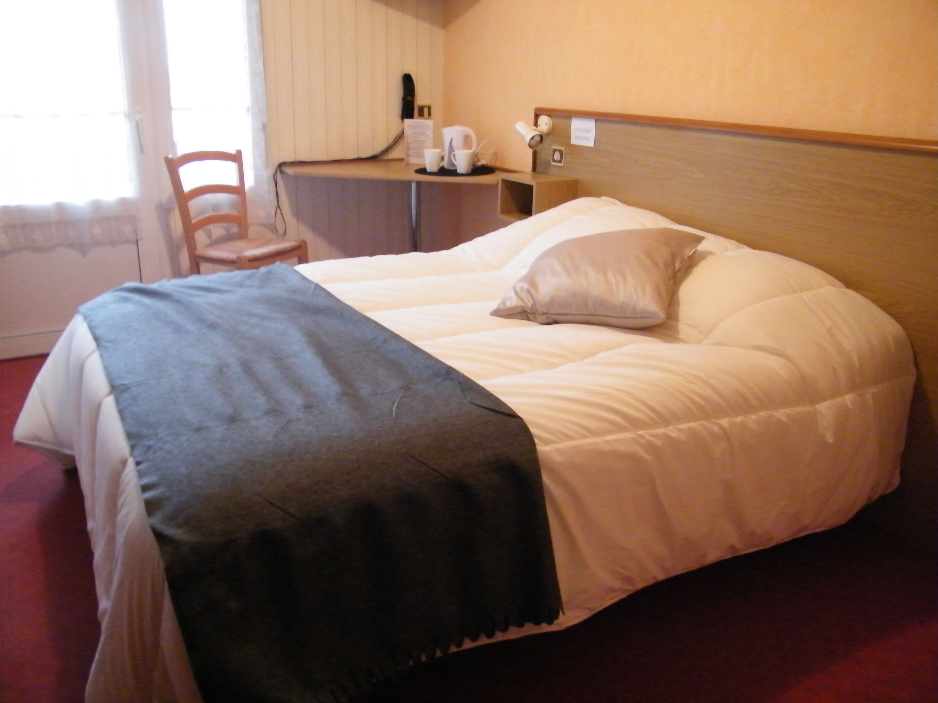 comfort double room | individually decorated, individually furnished, desk, blackout curtains