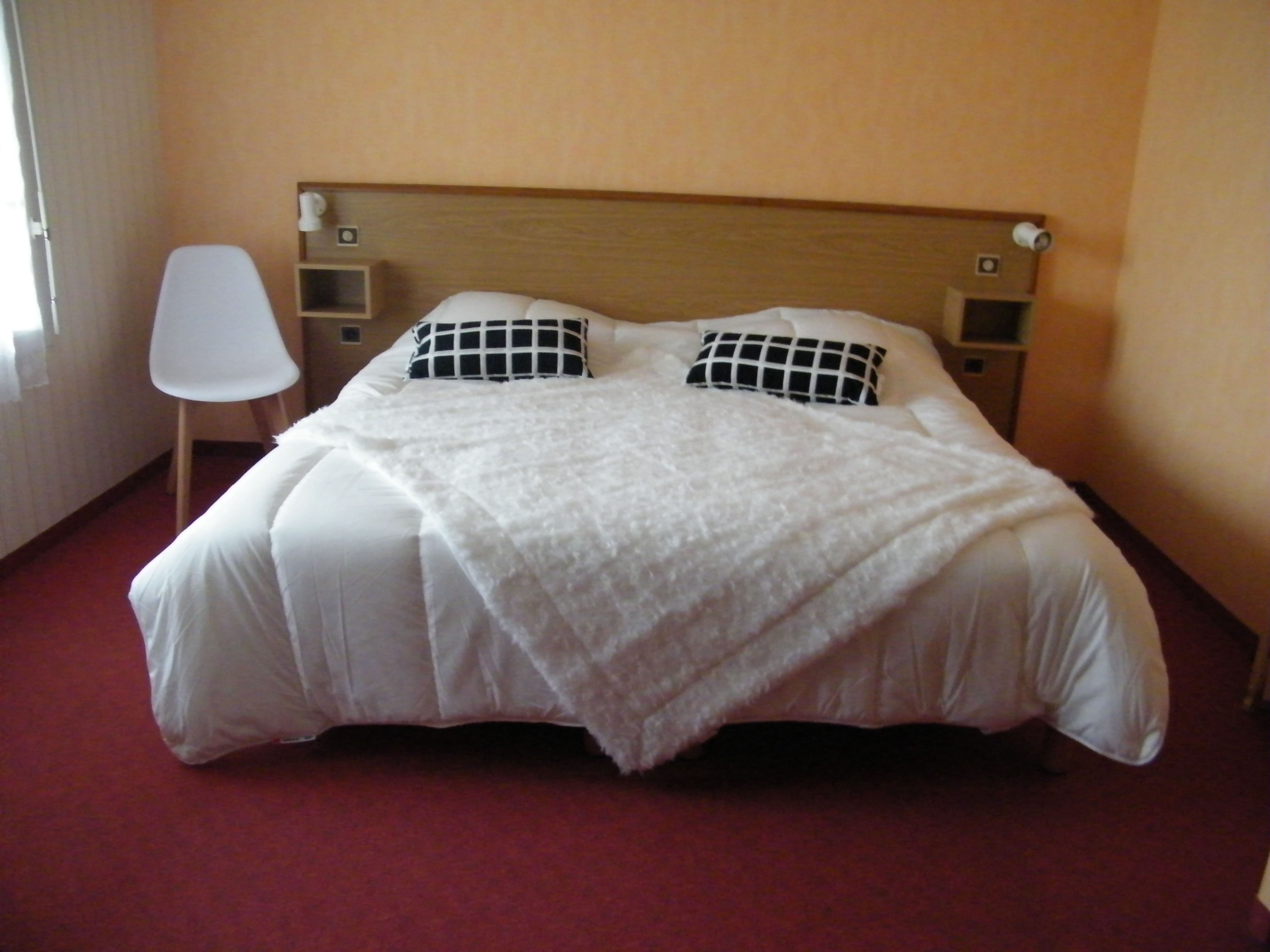 individually decorated, individually furnished, desk, blackout curtains