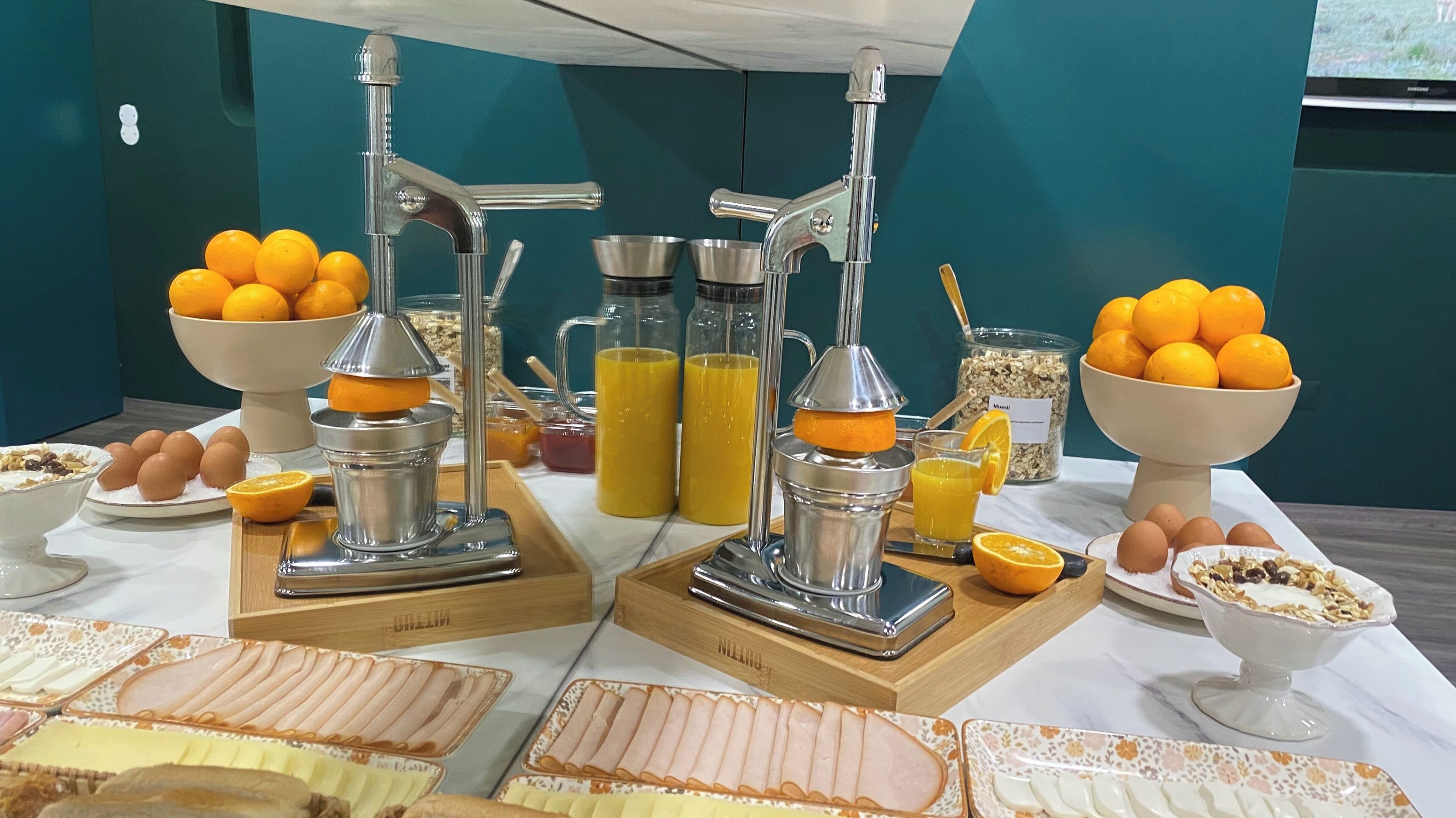 daily buffet breakfast (eur 7.50 per person)