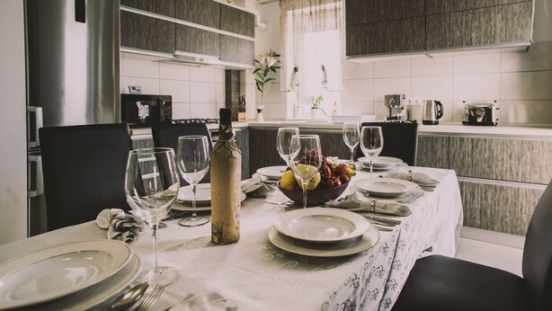 Penthouse, Accessible, Mountain View | Makan dalam bilik