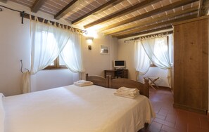 Double Room, Hill View - La Cartiera dei Benandanti (Monghidoro)