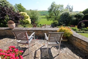 Garden Apartment | View from room - Manton Lodge Farm (Oakham)