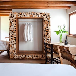 Desk, soundproofing, cots/infant beds, free WiFi - Wine Relais Cà Piadera (Tarzo)