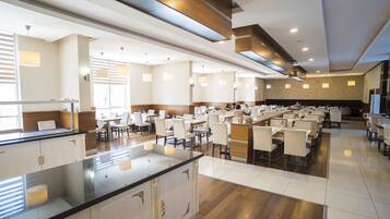 Breakfast, lunch, dinner served; Turkish cuisine