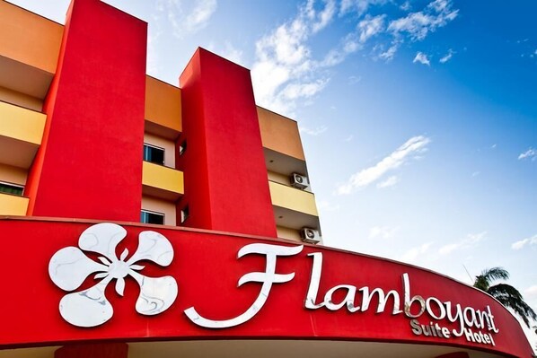 Exterior detail - Flamboyant Suite Hotel (Porto Velho)