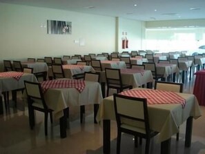Restaurant - Flamboyant Suite Hotel (Porto Velho)