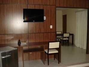 Minibar, free WiFi - Flamboyant Suite Hotel (Porto Velho)