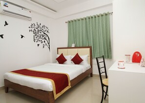 Double or Twin Room | Free WiFi