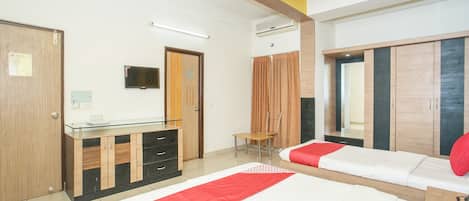 Standard Double Room | Bed sheets