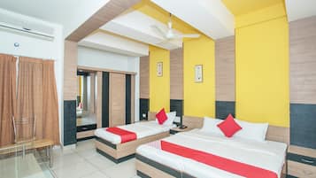 Standard Double Room | Bed sheets