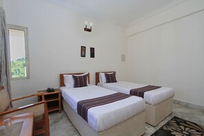 ダブルまたはツインルーム | WiFi (無料)