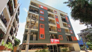 Front of property - OYO 9653 Ample Premium Suites (Bengaluru)