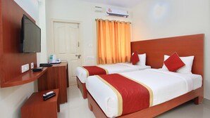 Double or Twin Room - OYO 9653 Ample Premium Suites (Bengaluru)