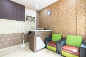 Reception - Hotel Sai Arcade (Bengaluru)