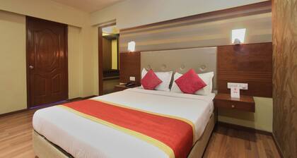 OYO 10218 Hotel Berry's