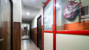 Lobby - OYO 4184 Hotel The RTS (New Delhi)