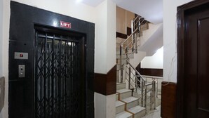 Unclassified image, 4 of 29, button - OYO 6886 Hotel Gold Palace (New Delhi)